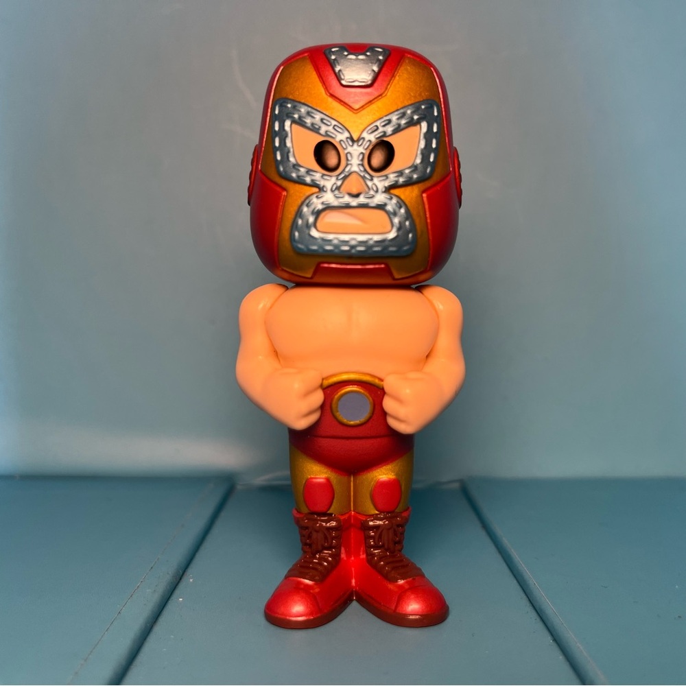 Funko Soda - Marvel - El Heroe Invicto Metallic Chase